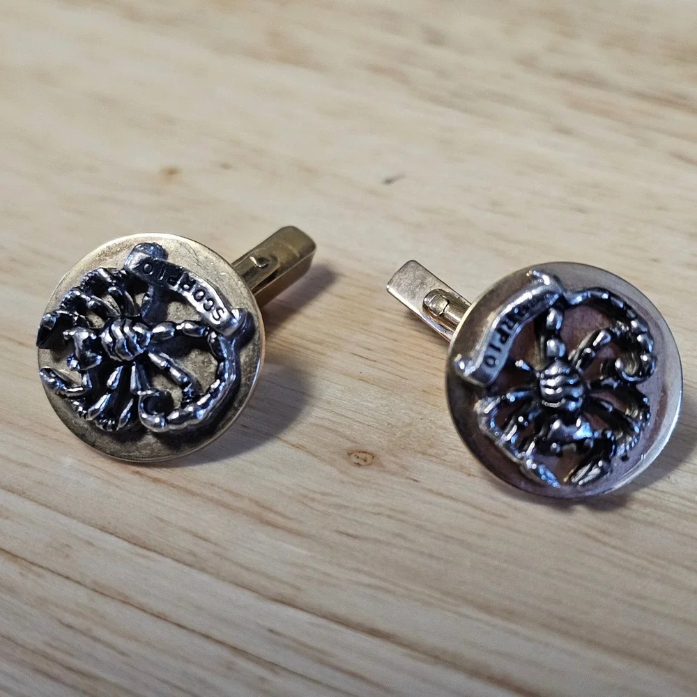 SWANK INC Scorpion Zodiac Cufflinks Mens Gold Tone Silver Tone Round
